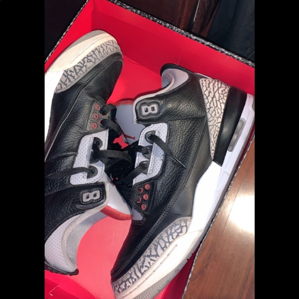 AIR JORDAN BLACK CEMENT 3s